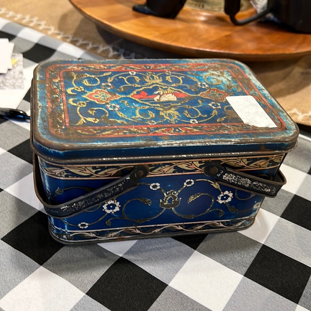 10 lunchbox from the turn of the century